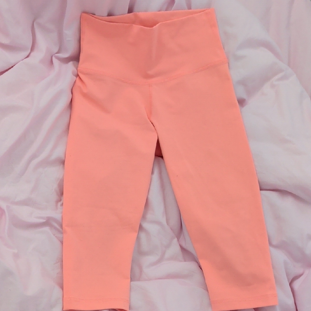 TNA Coral Cropped Leggings